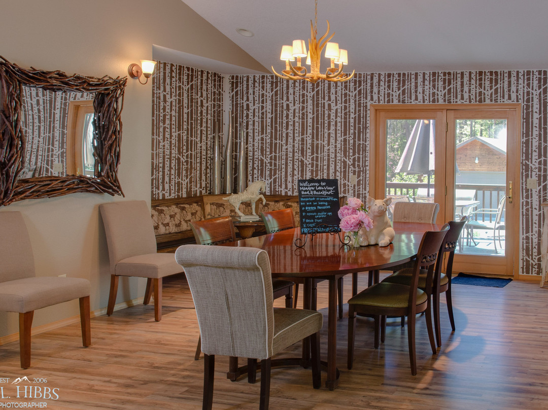 Columbia Falls酒店住宿-Meadow Lake View Bed and Breakfast