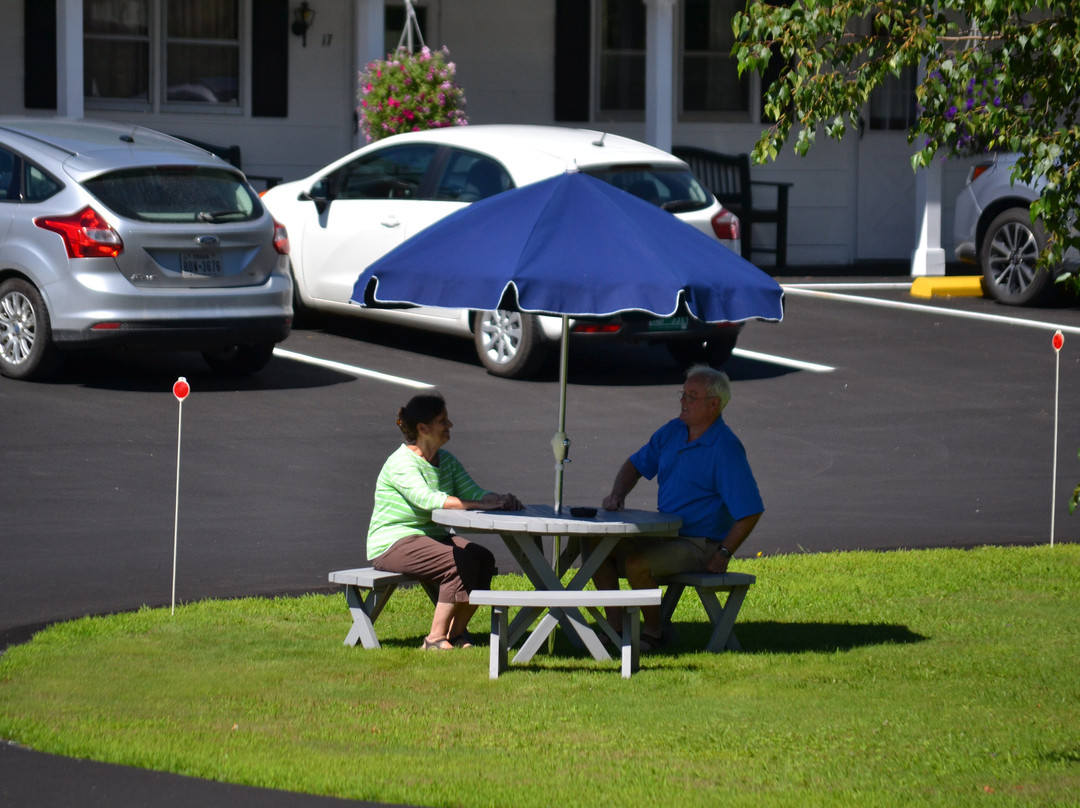 Twin City Motel主图