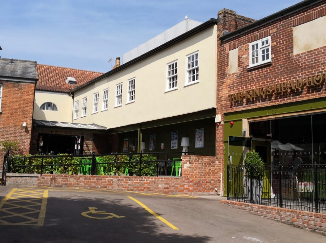 The Kings Head Hotel主图