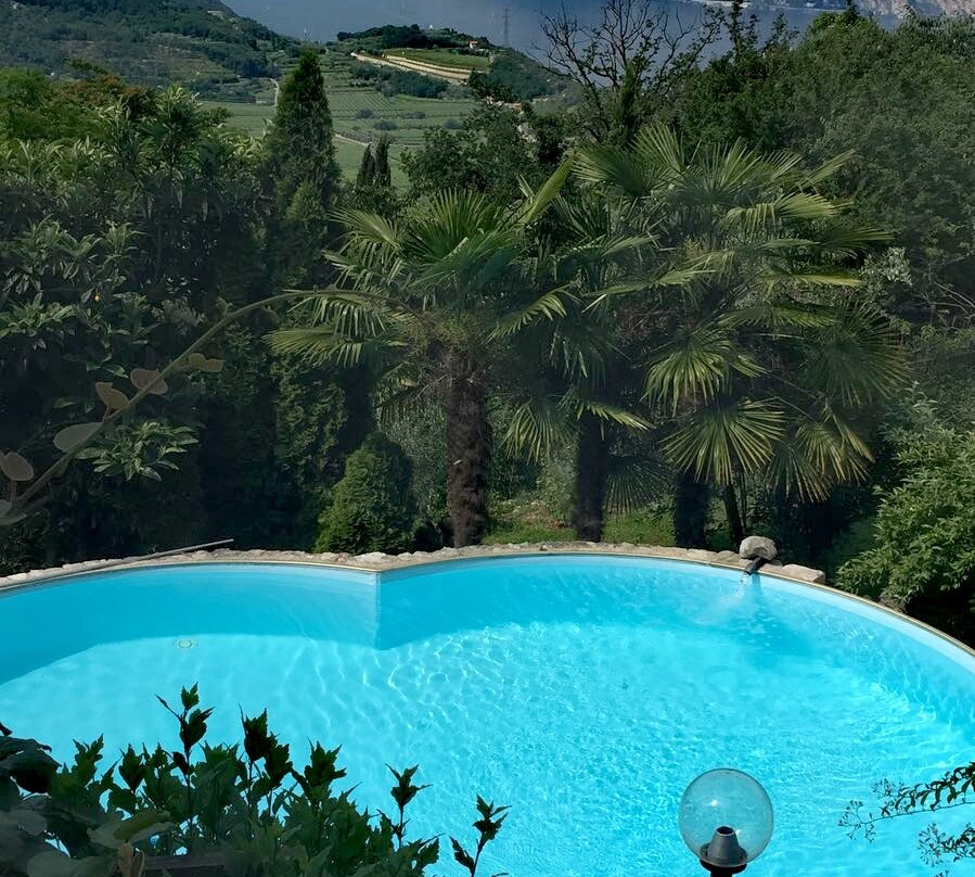 Casa San Tomè Apartments and Yoga Retreat Centre