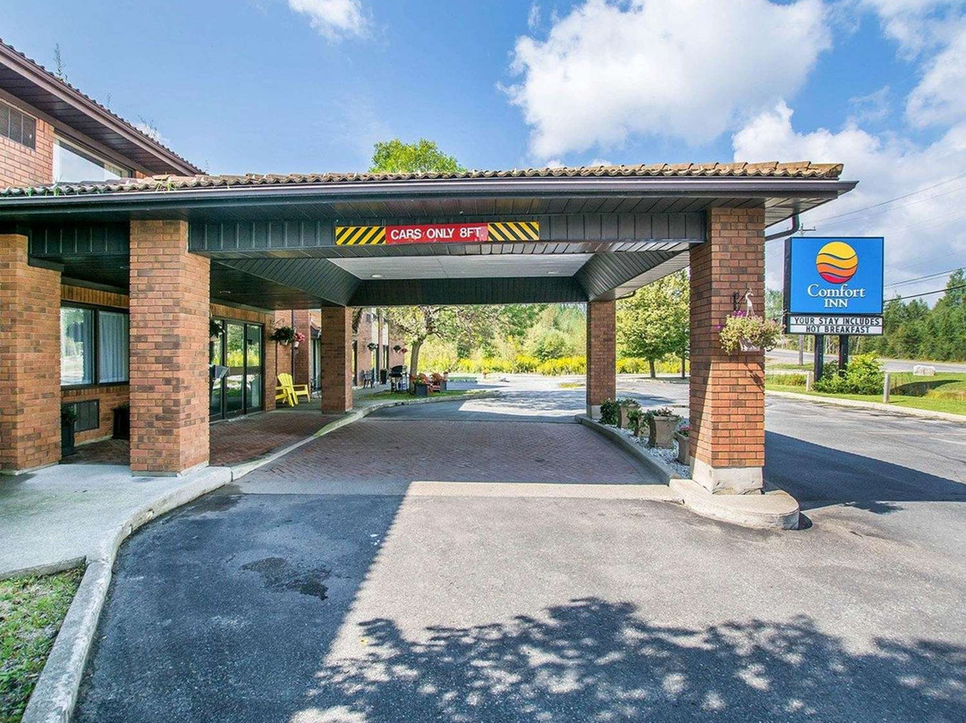 Comfort Inn Kirkland Lake主图