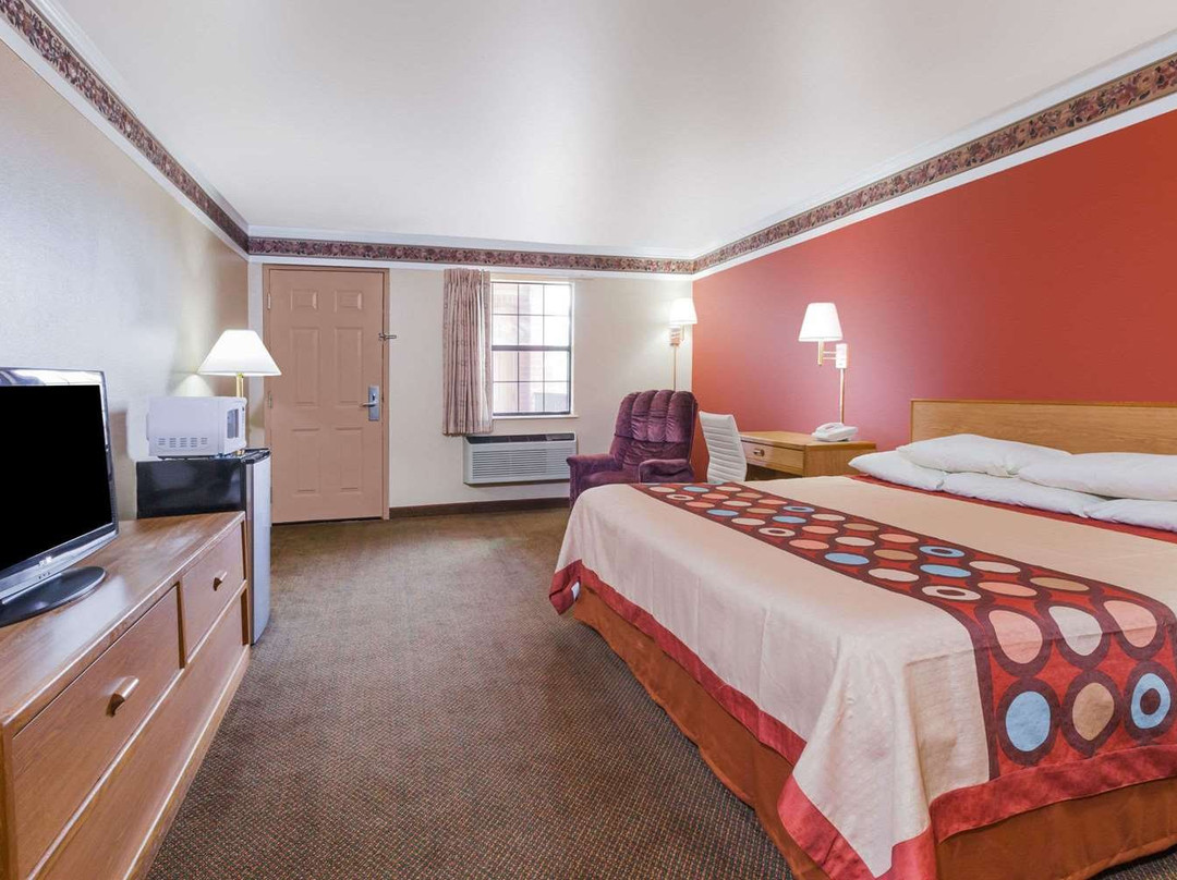 Super 8 by Wyndham Mount Vernon主图