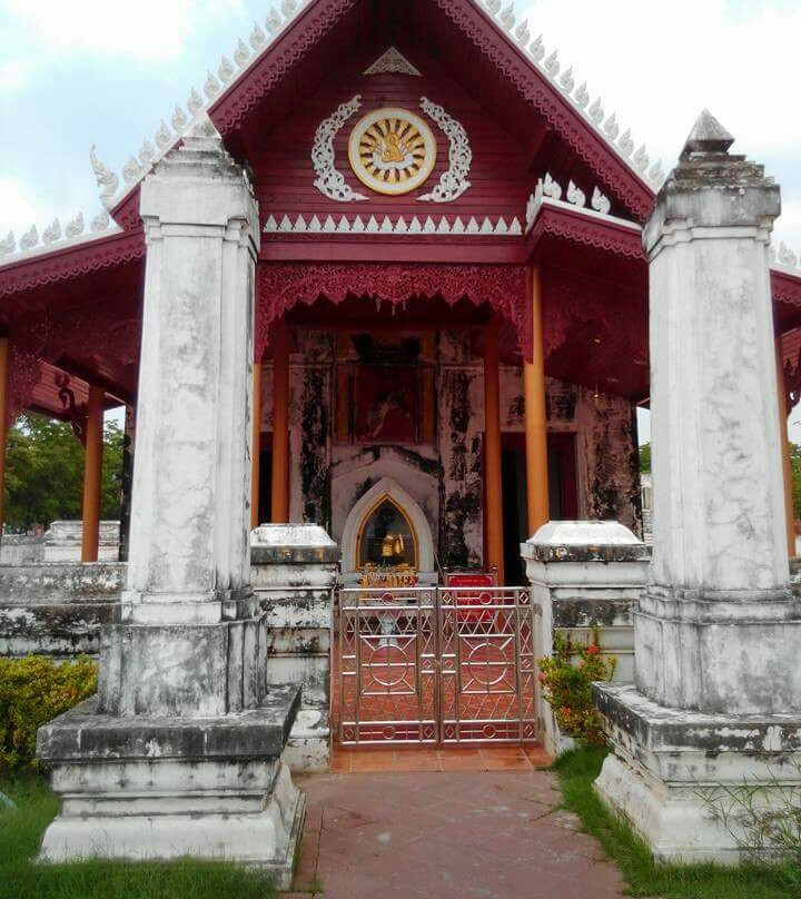 Choeng Tha-Na Bot Temple-暖武里必去景点