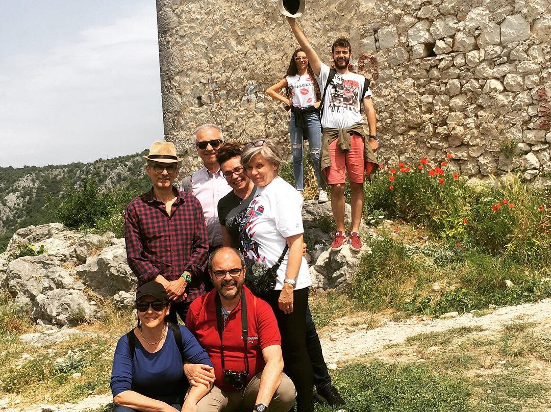 Tallest Tourguide Tours and Excursions-萨拉热窝必去景点