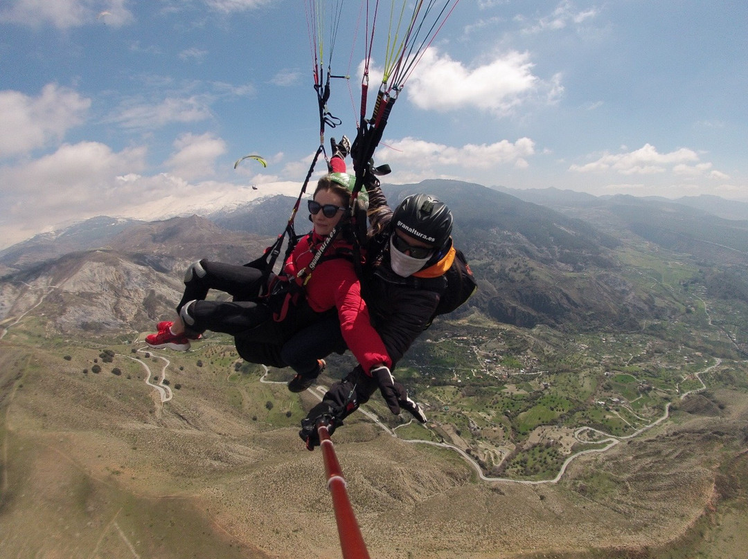 Granaltura Paragliding-格拉纳达必去景点