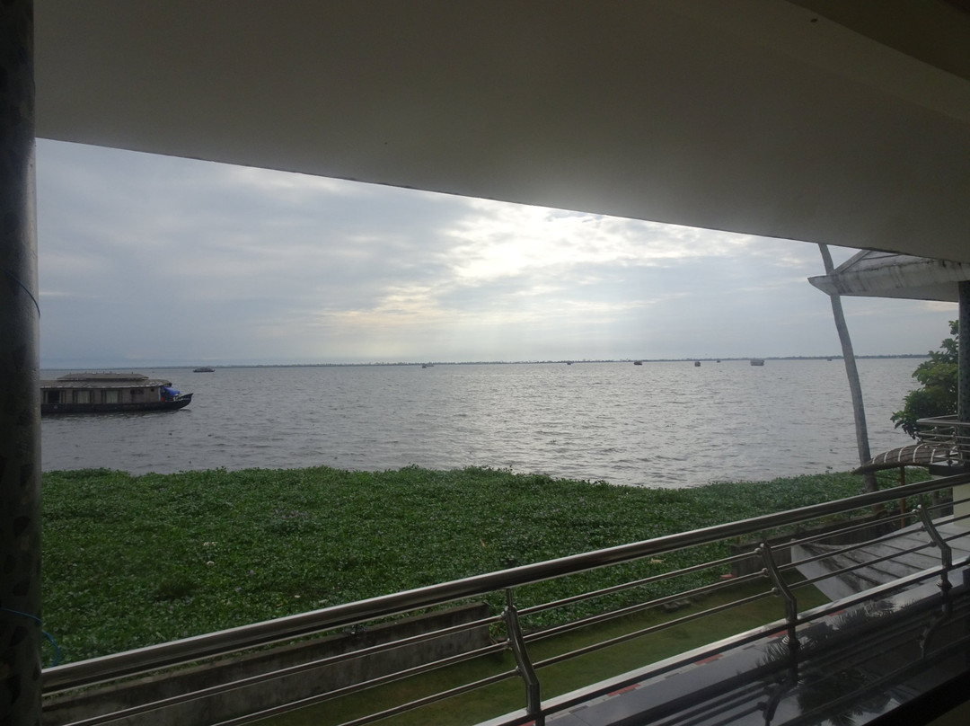 Cosy Lake Villa主图