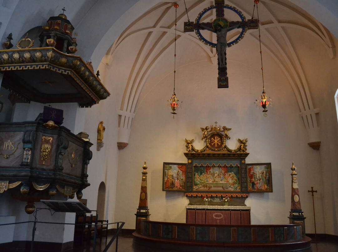 Lovanger旅游景点-Sankt Olovs kyrka