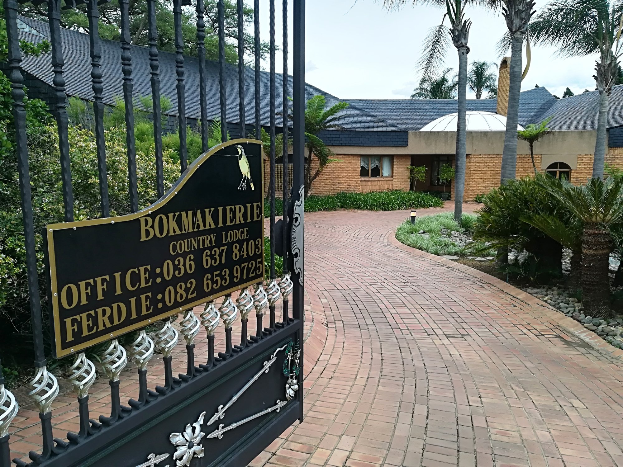 Bokmakierie Country Lodge-浴室