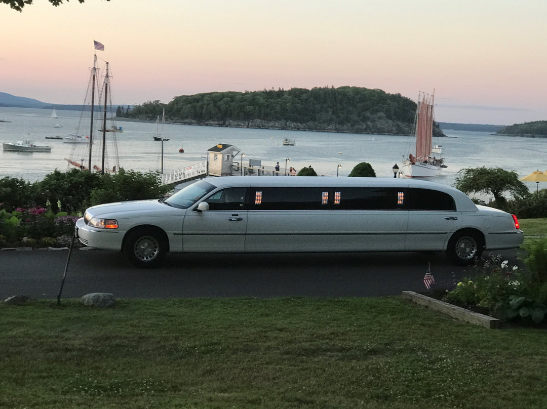 Crystal Coach Limousine-Eddington必去景点