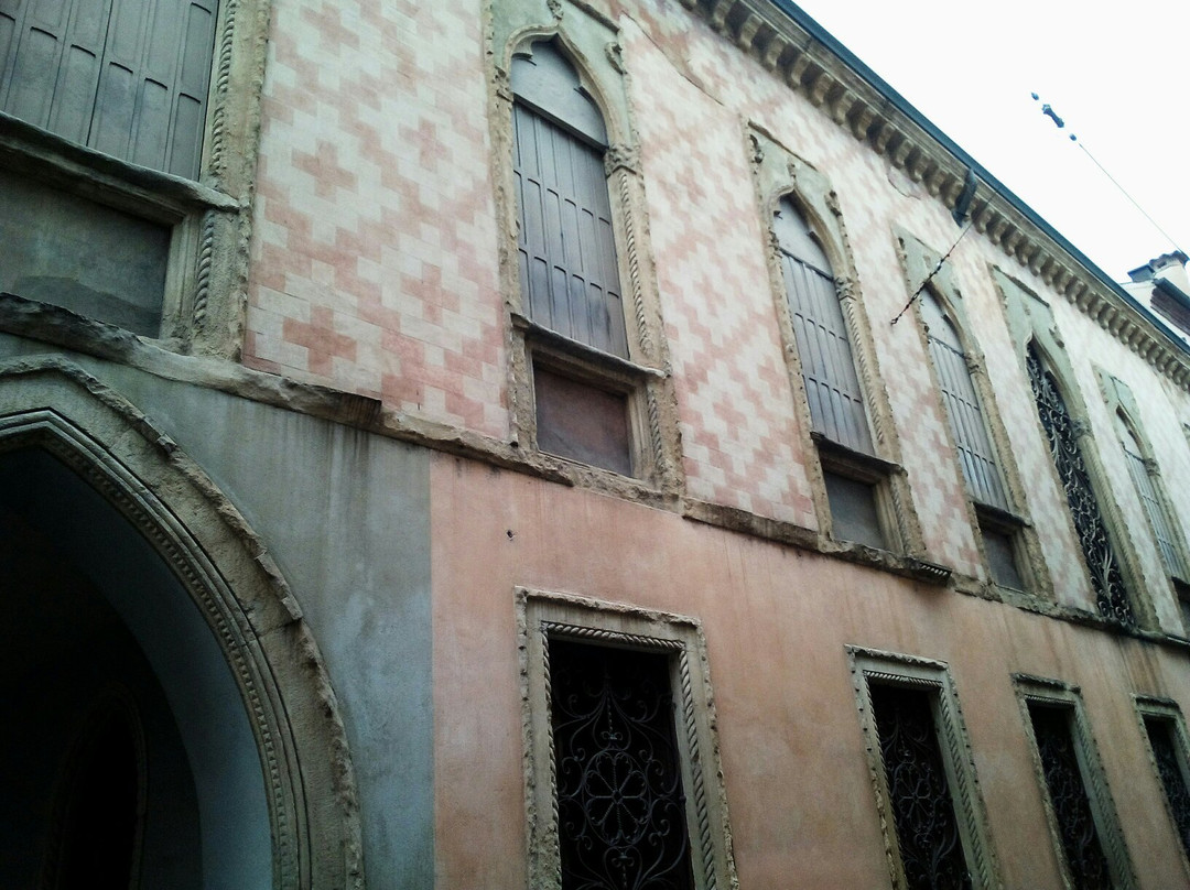 Palazzo Cavalli-帕多瓦必去景点