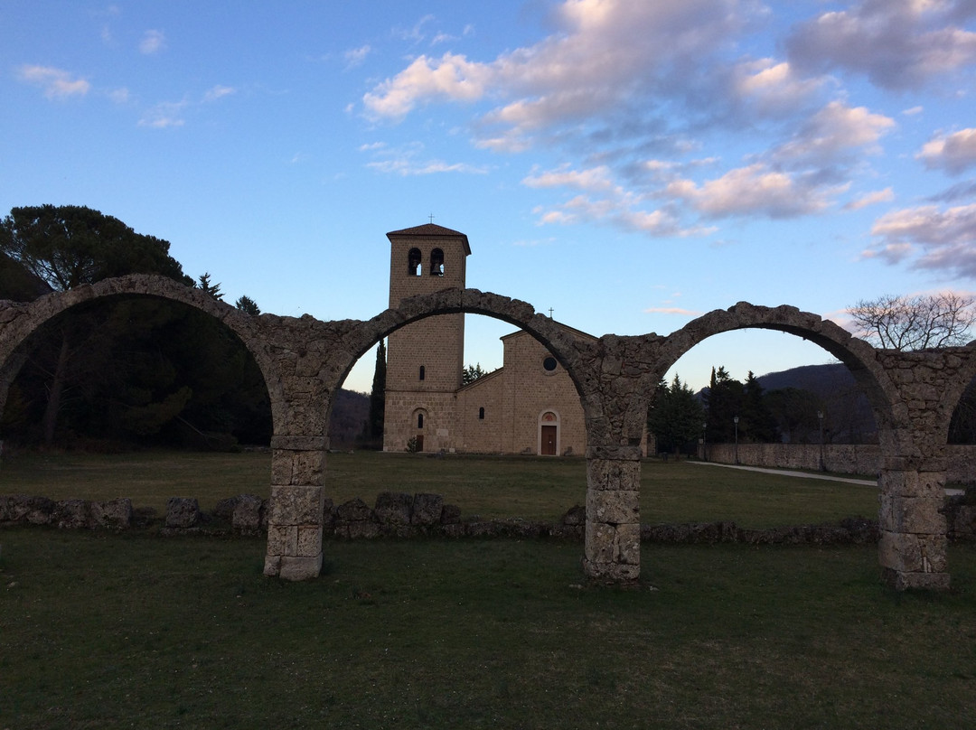 Castel San Vincenzo-Castel San Vincenzo必去景点