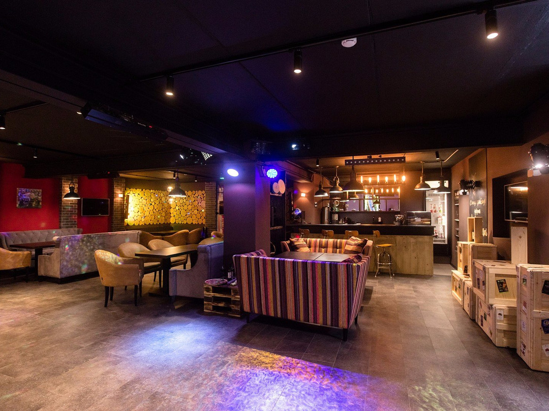 Karaoke Bar №1景点图片