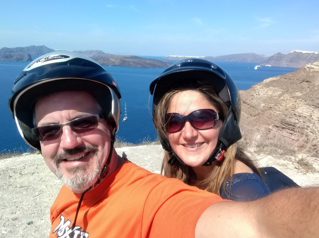 Moto Center Loukas-费拉必去景点