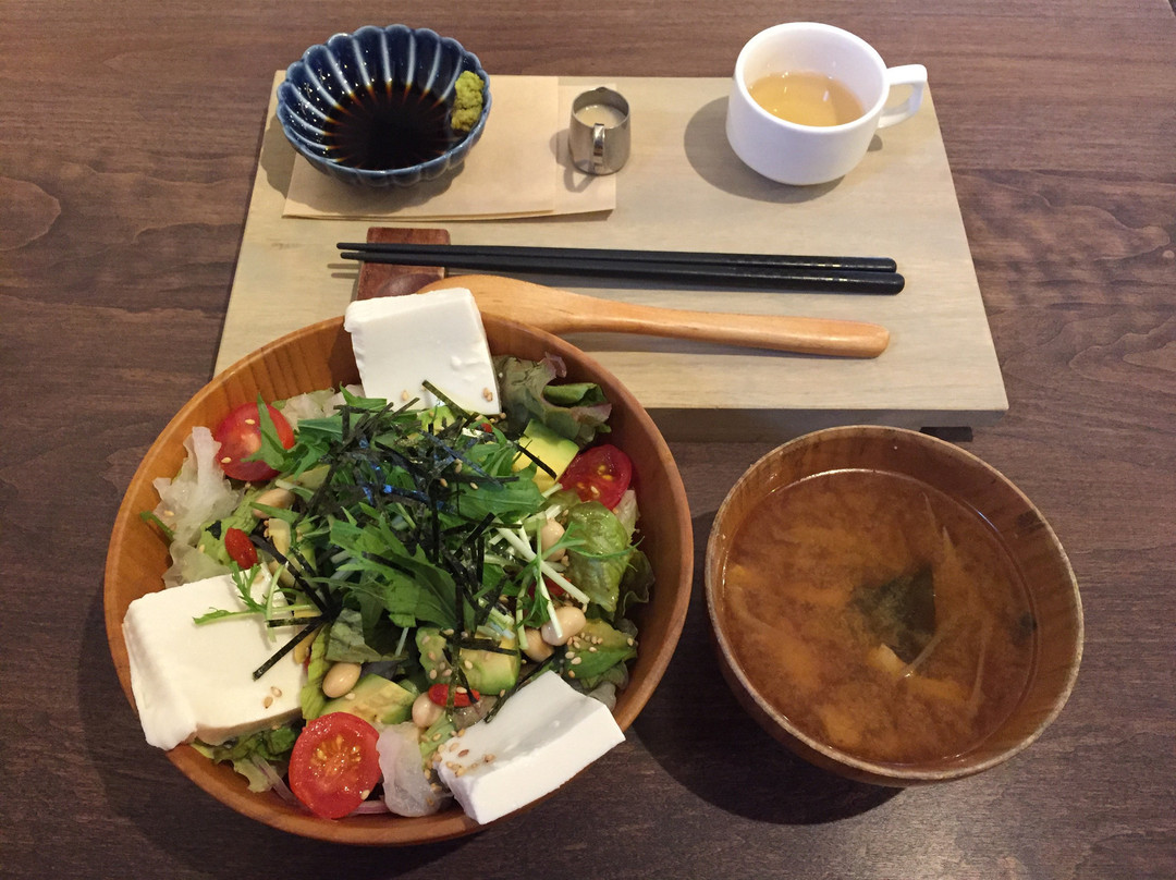 ネオ ガーデン カフェ