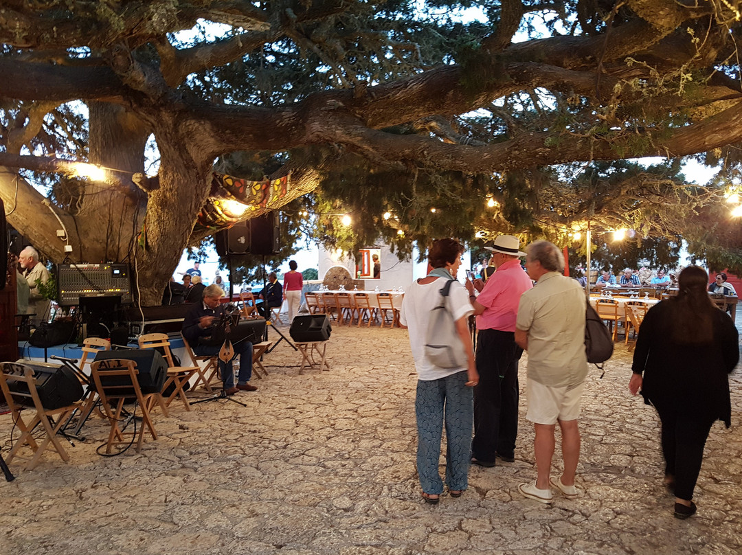 Monestary of Agios Ioannis-Halki必去景点