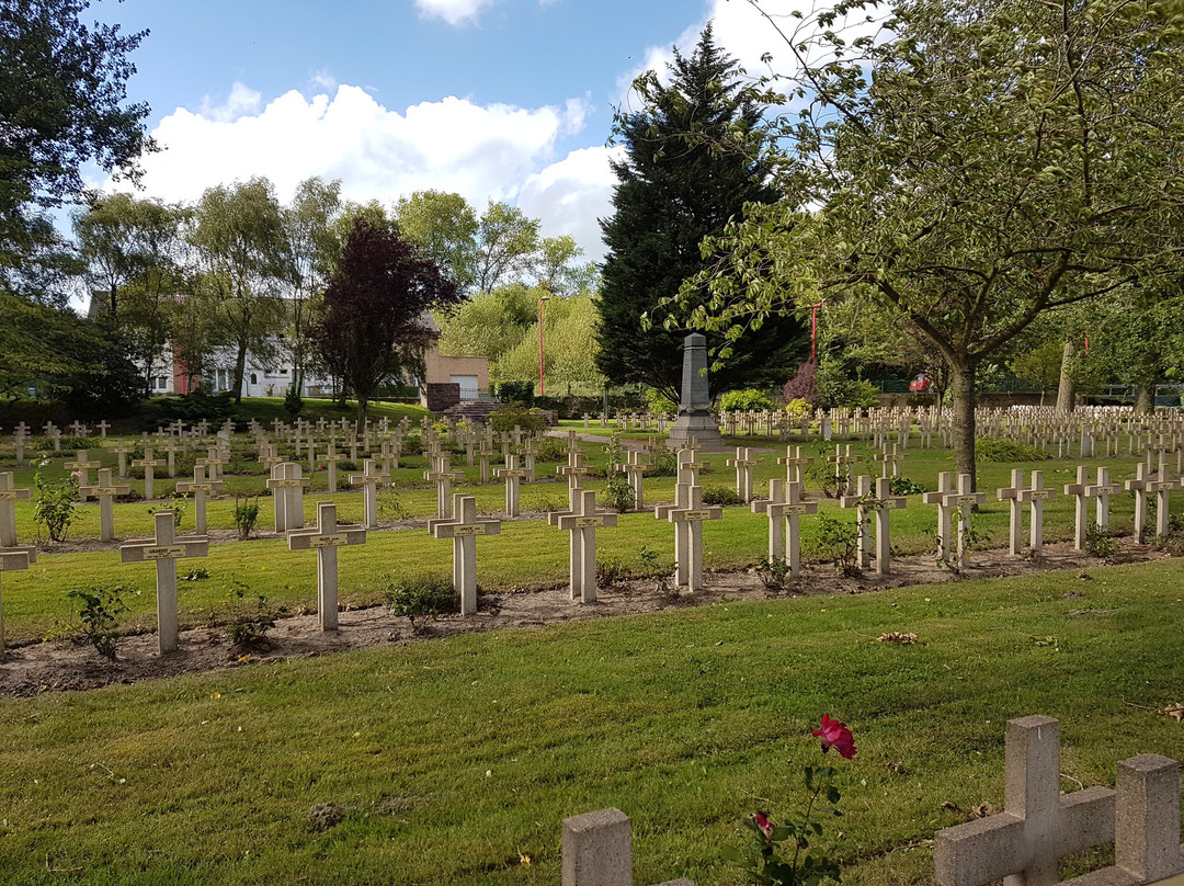 Cimetiere Militaire de Zuydcoote景点图片