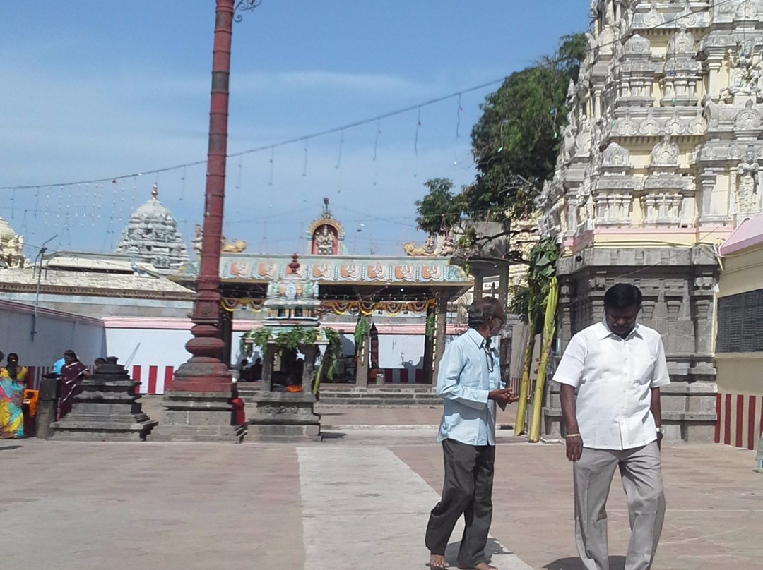 Adhi Kamakshi Amman Temple-甘吉布勒姆必去景点