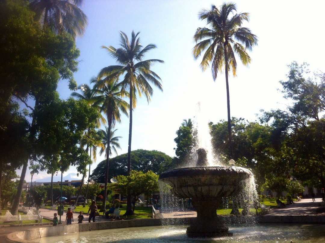 Jardin Nunez-Colima必去景点