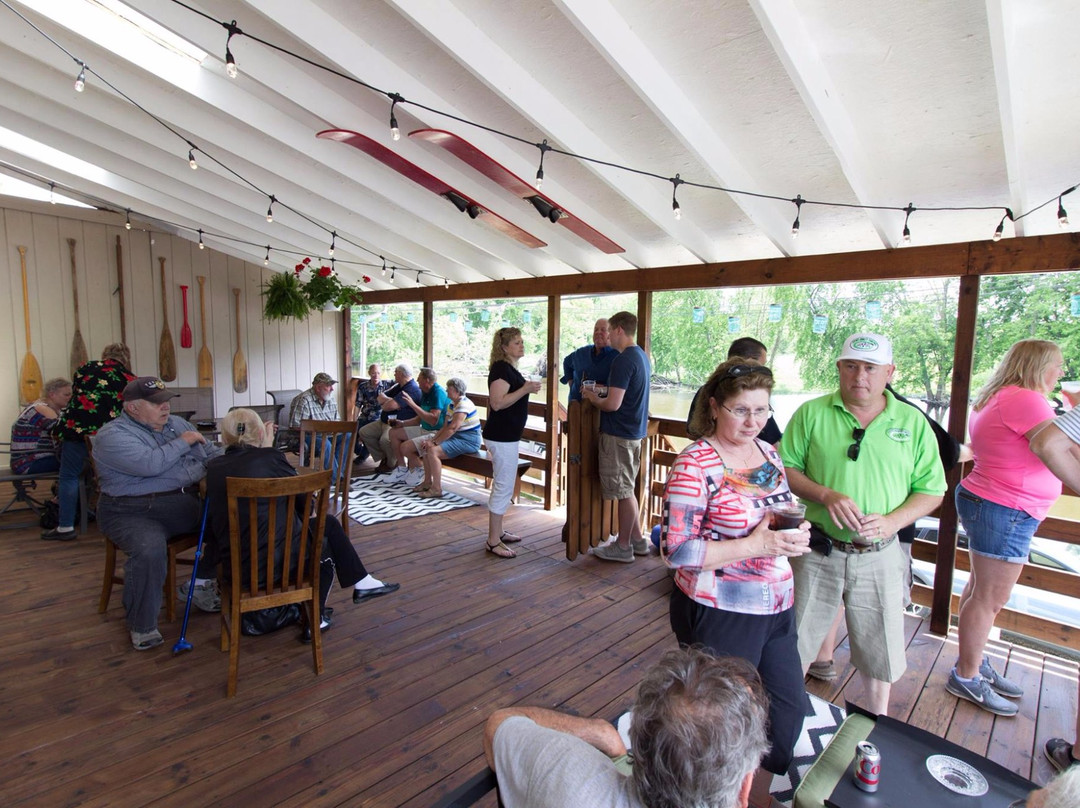 Ford's Gathering Wine & Craft Beer Bar-Princeton必去景点