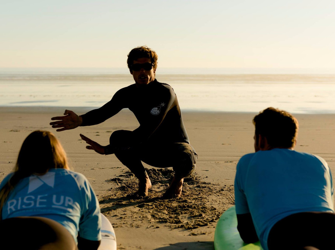 Rise Up Surf Co. La Torche景点图片