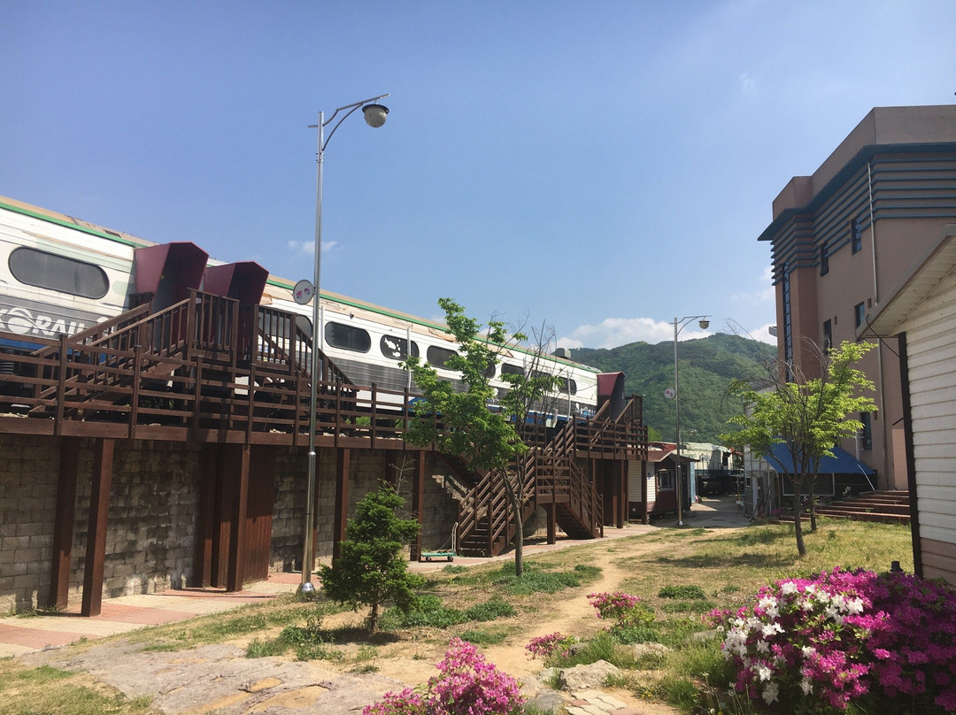 铁原郡酒店住宿-Hwacheon Train Pension