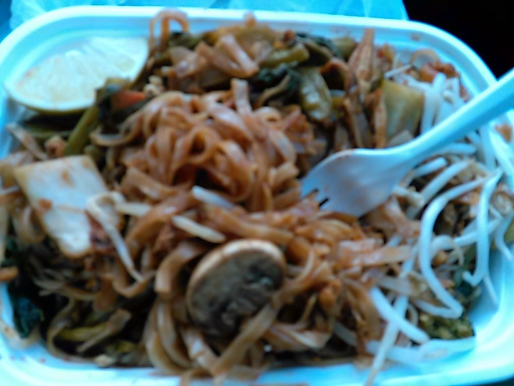 普莱恩斯伯勒餐馆和美食-Rhong Tiam