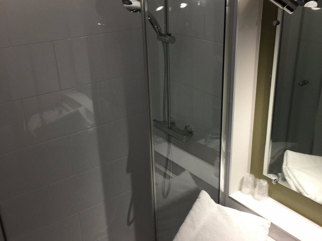 甜蜜的家酒店主图