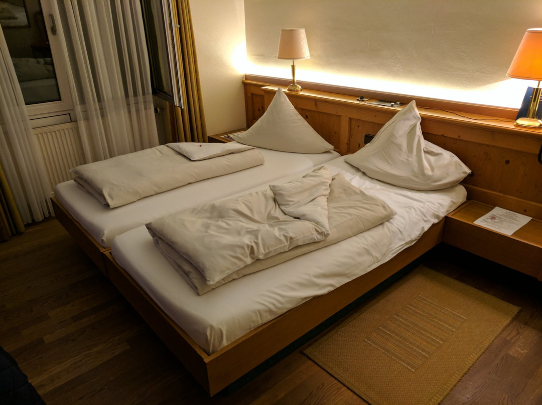 Hotel-Restaurant Hirsch in Finningen