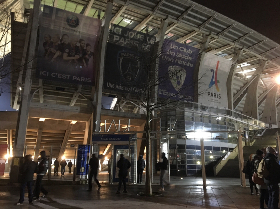 Stade Sebastien Charlety景点图片