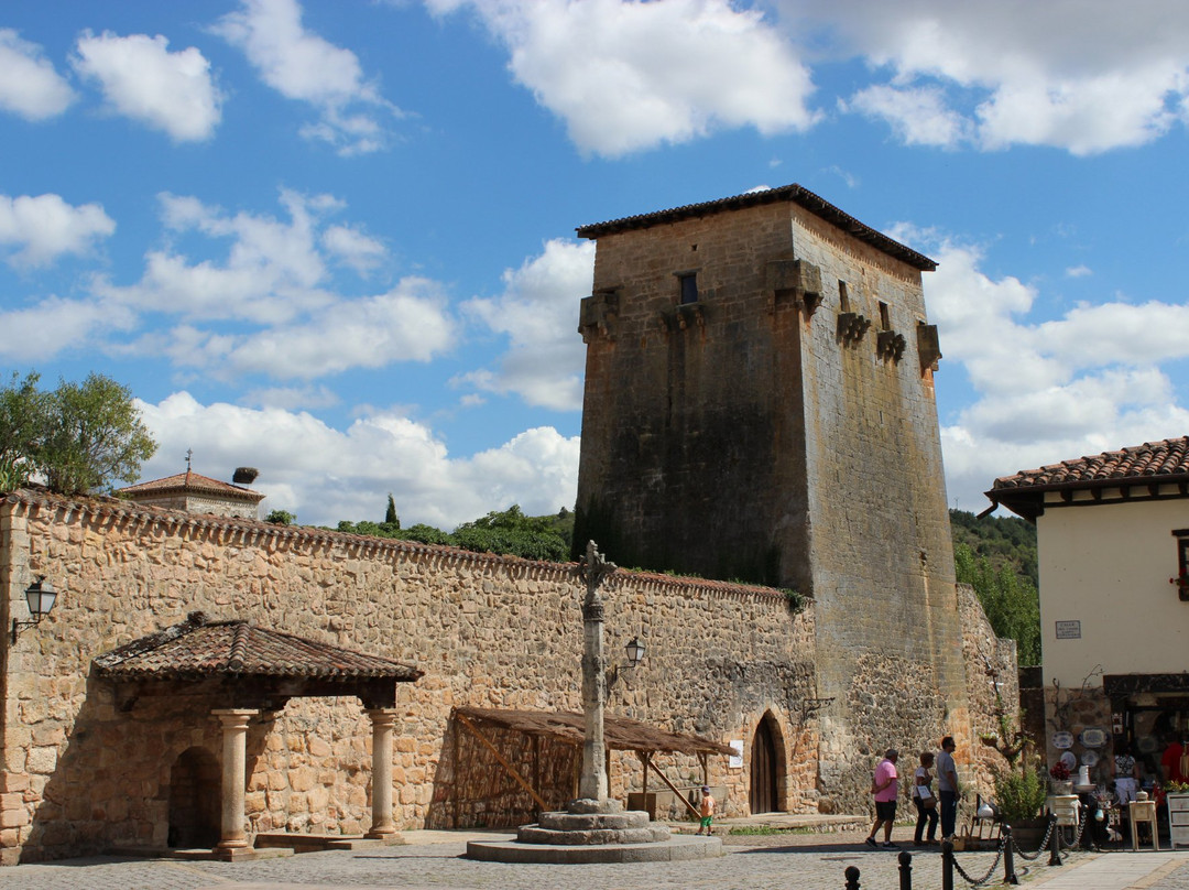 Torreon de Fernan Gonzalez景点图片