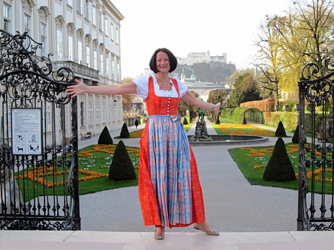The Sound of Trudy – The Singing Tour Guide景点图片