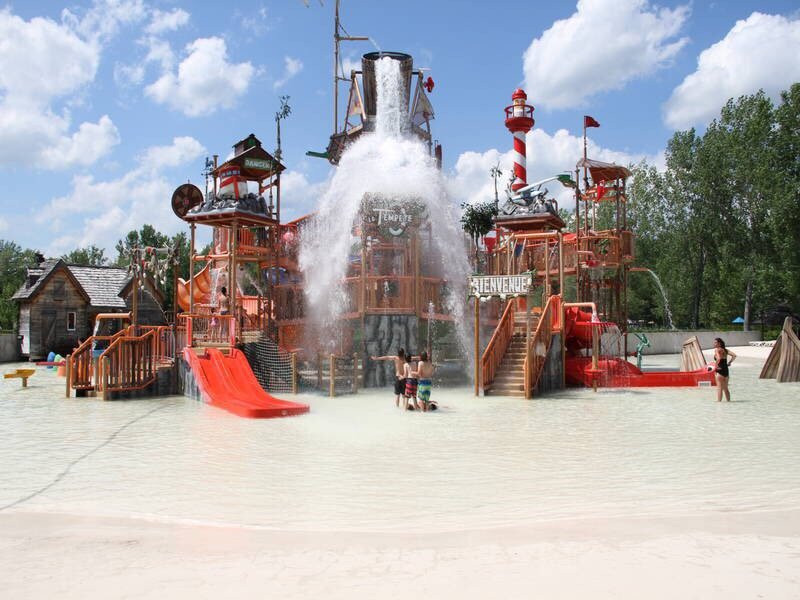 Super Aqua Club-Pointe-Calumet必去景点