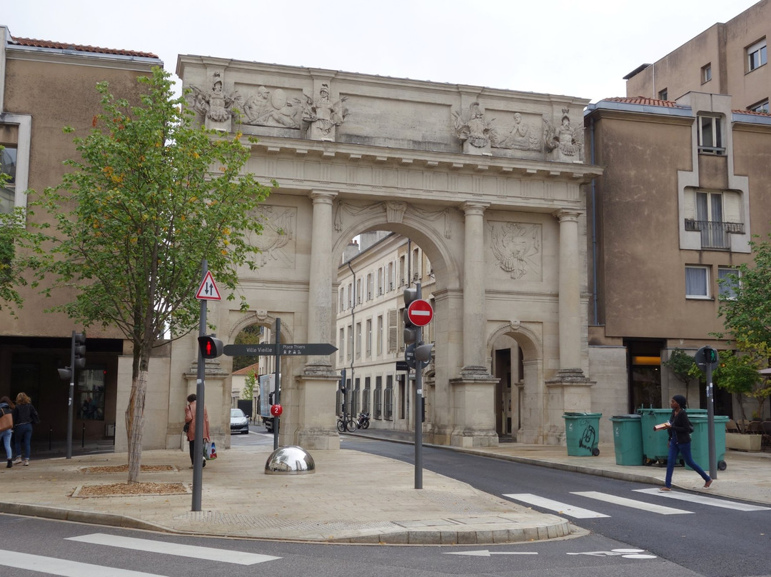 Porte Stanislas景点图片