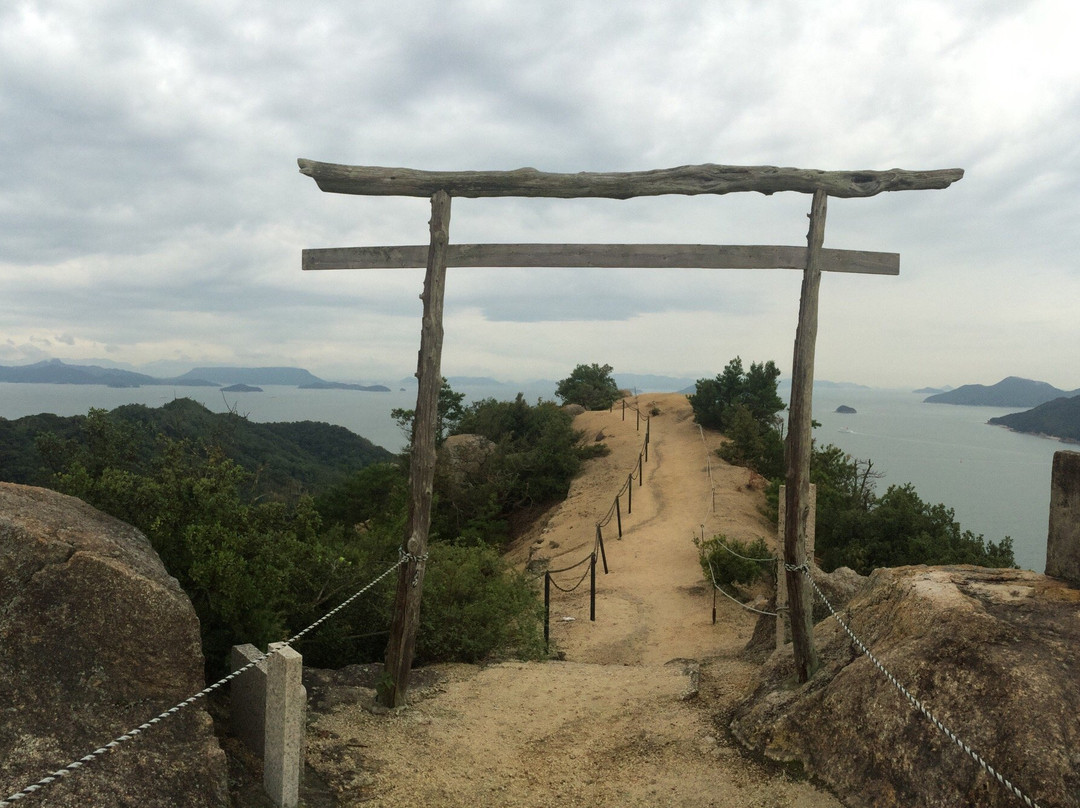 Kasaneiwa (Piled Rocks)景点图片