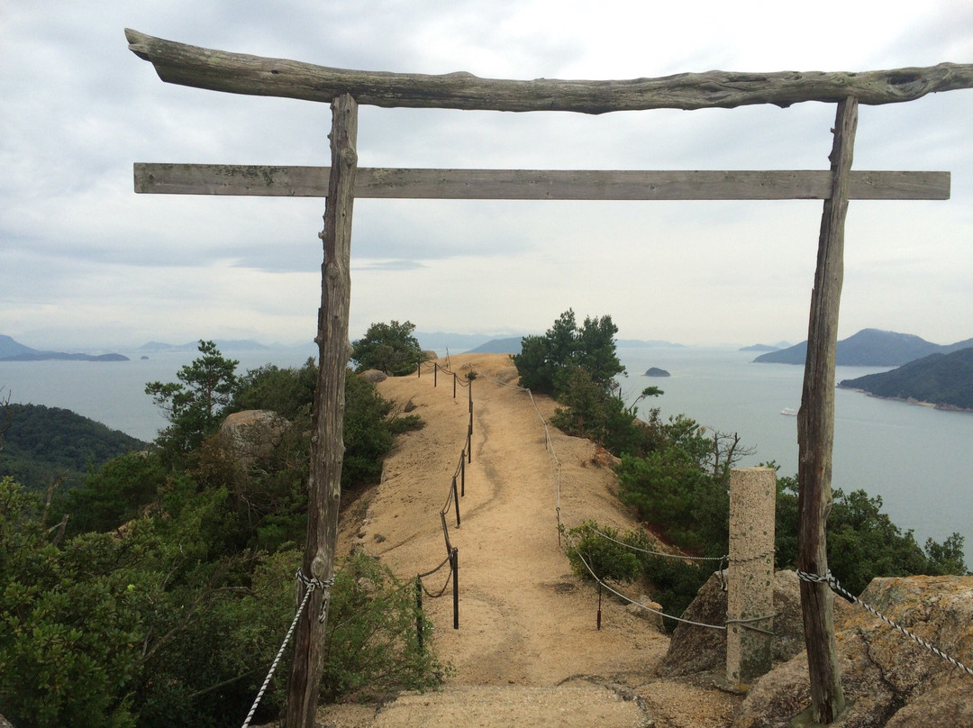 Kasaneiwa (Piled Rocks)景点图片