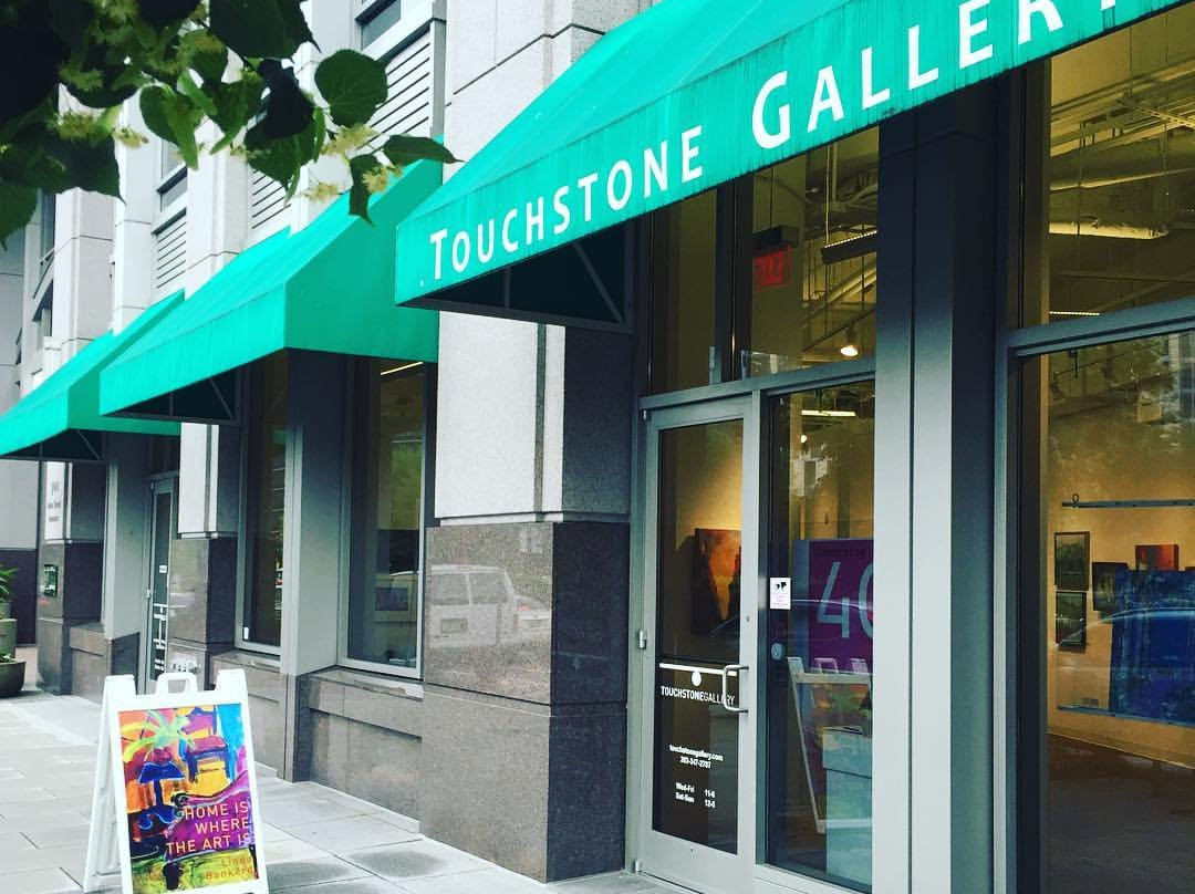 Touchstone Gallery景点图片