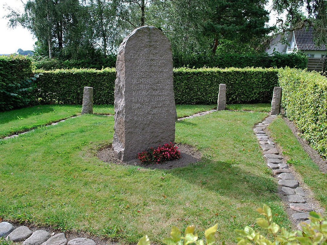 Fjenneslev Kirke-Fjenneslev必去景点