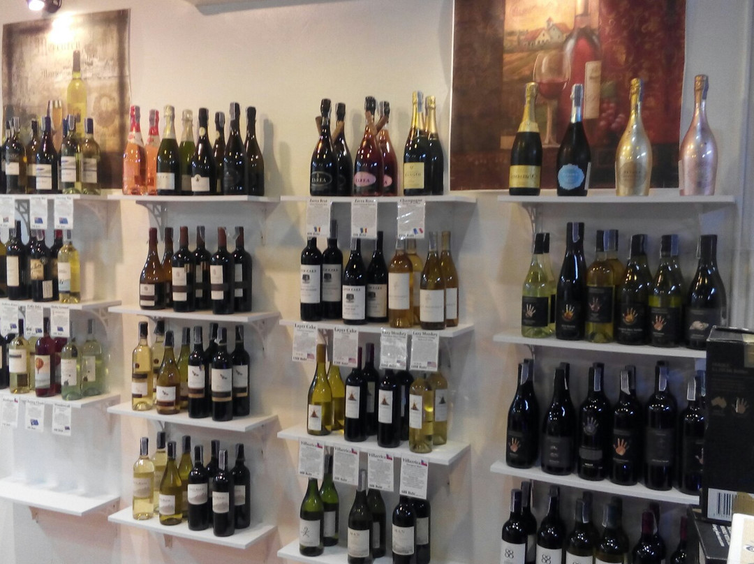 Wine & Cheese Boutique-卡马拉必去景点