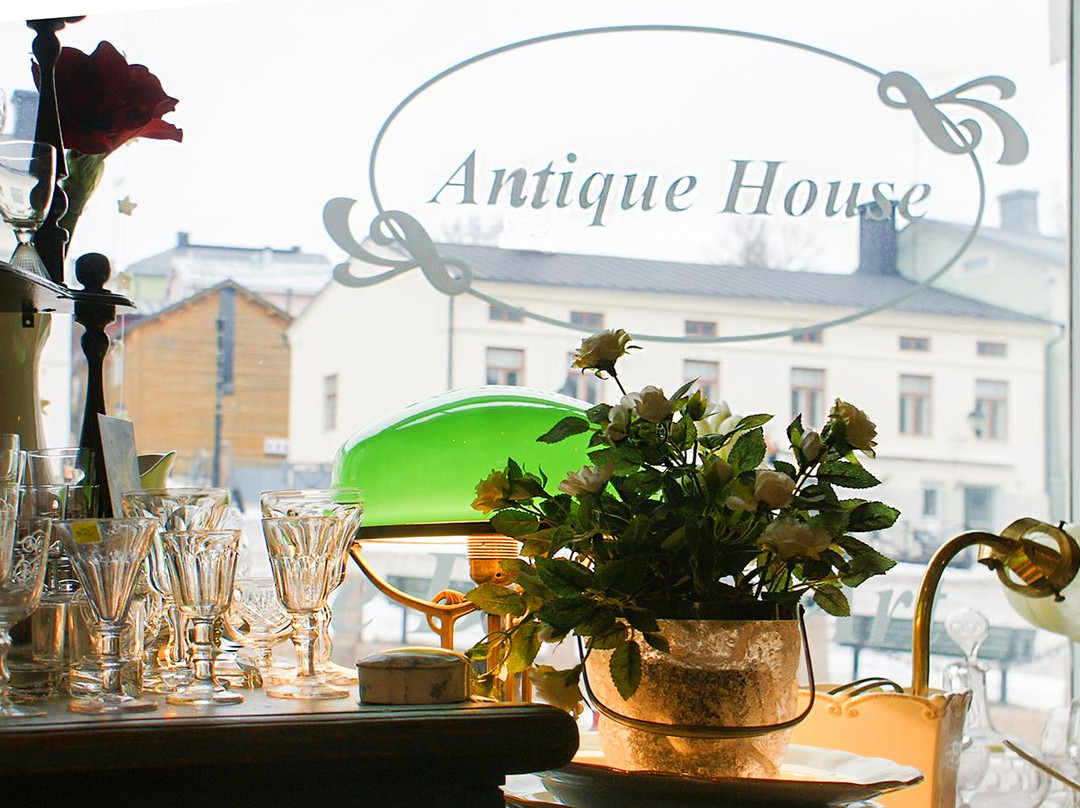 Antique House-波尔沃必去景点