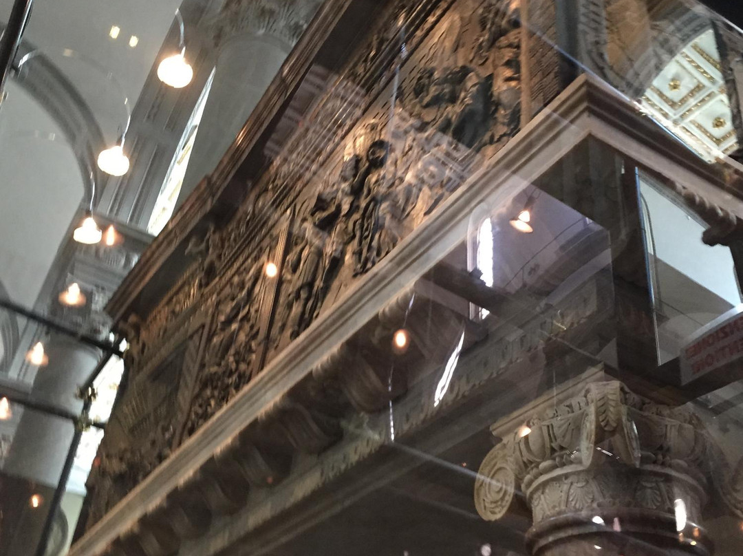 San Lorenzo Church景点图片