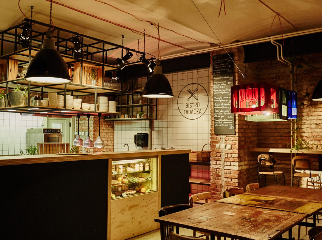 Kostolany nad Hornadom餐馆和美食-Bistro Tabačka