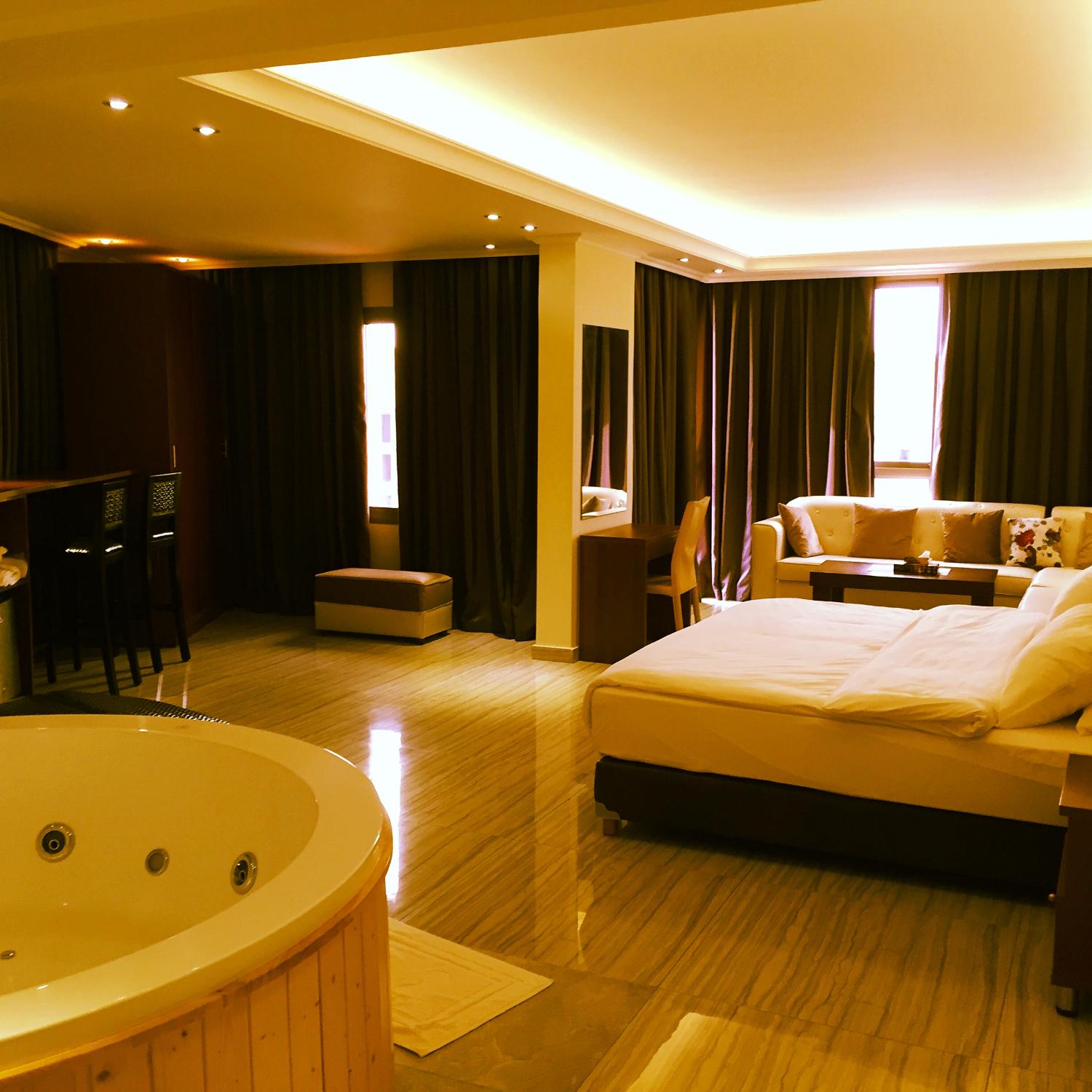Aphrodite Hotel-官方