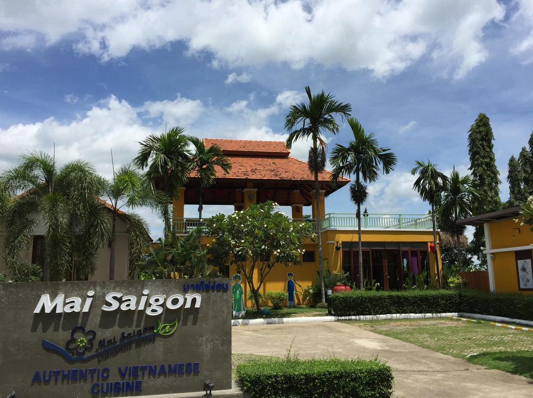 Mai Saigon Restaurant And Bar
