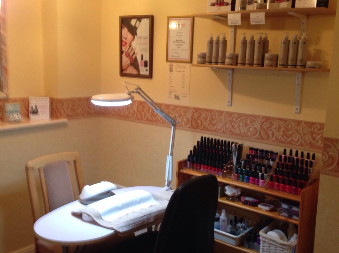 Country Fair Beauty Salon-Brean必去景点