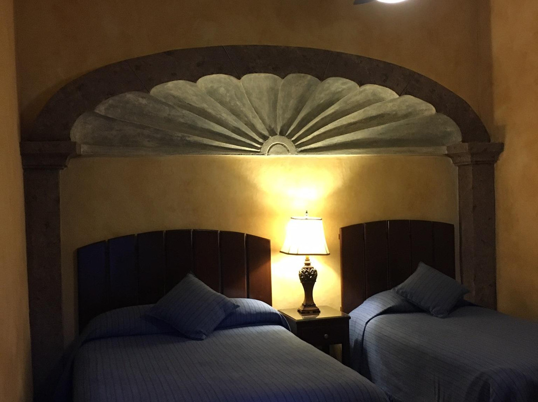 Dolisa Hotel and RV Park主图