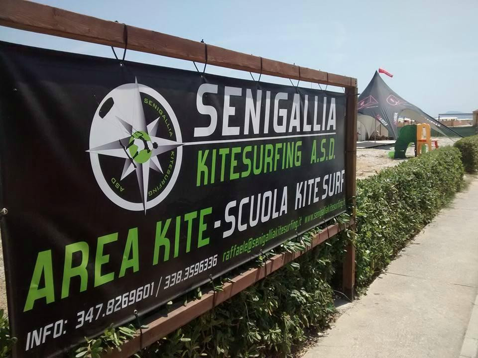 Senigallia Kitesurfing-塞尼加利亚必去景点