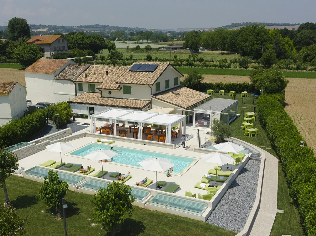 Monte San Vito餐馆和美食-Agriturismo Le Terre Di Maluk