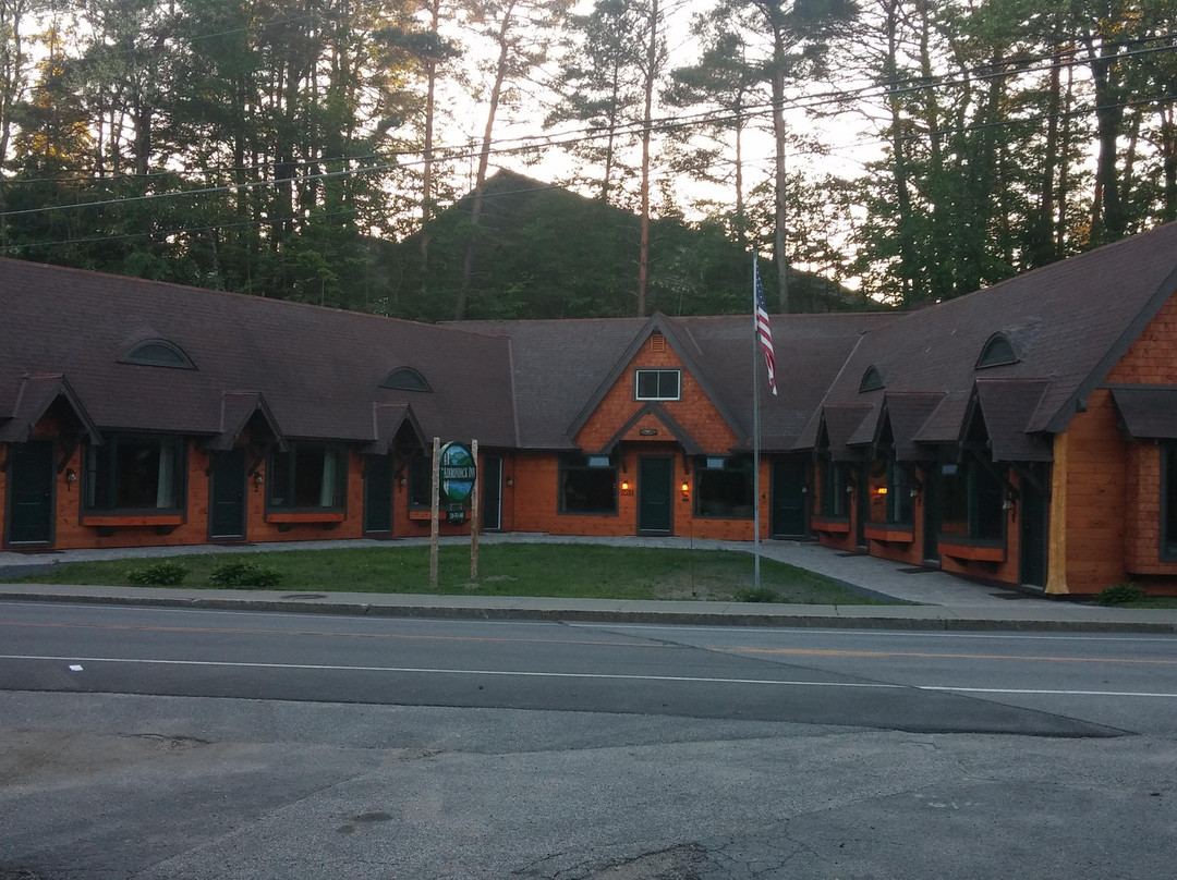 The Adirondack Inn