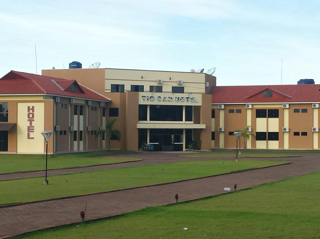 Itaquirai酒店住宿-Tio San Hotel