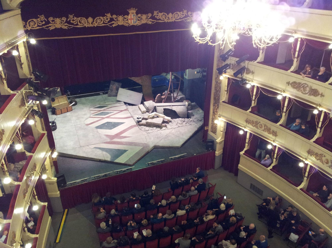 Teatro della Società-莱科必去景点
